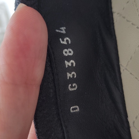 100% Verified Authentic Authenticated Suede Chanel Ballet Loafers Size 39 - Picture 12 of 12